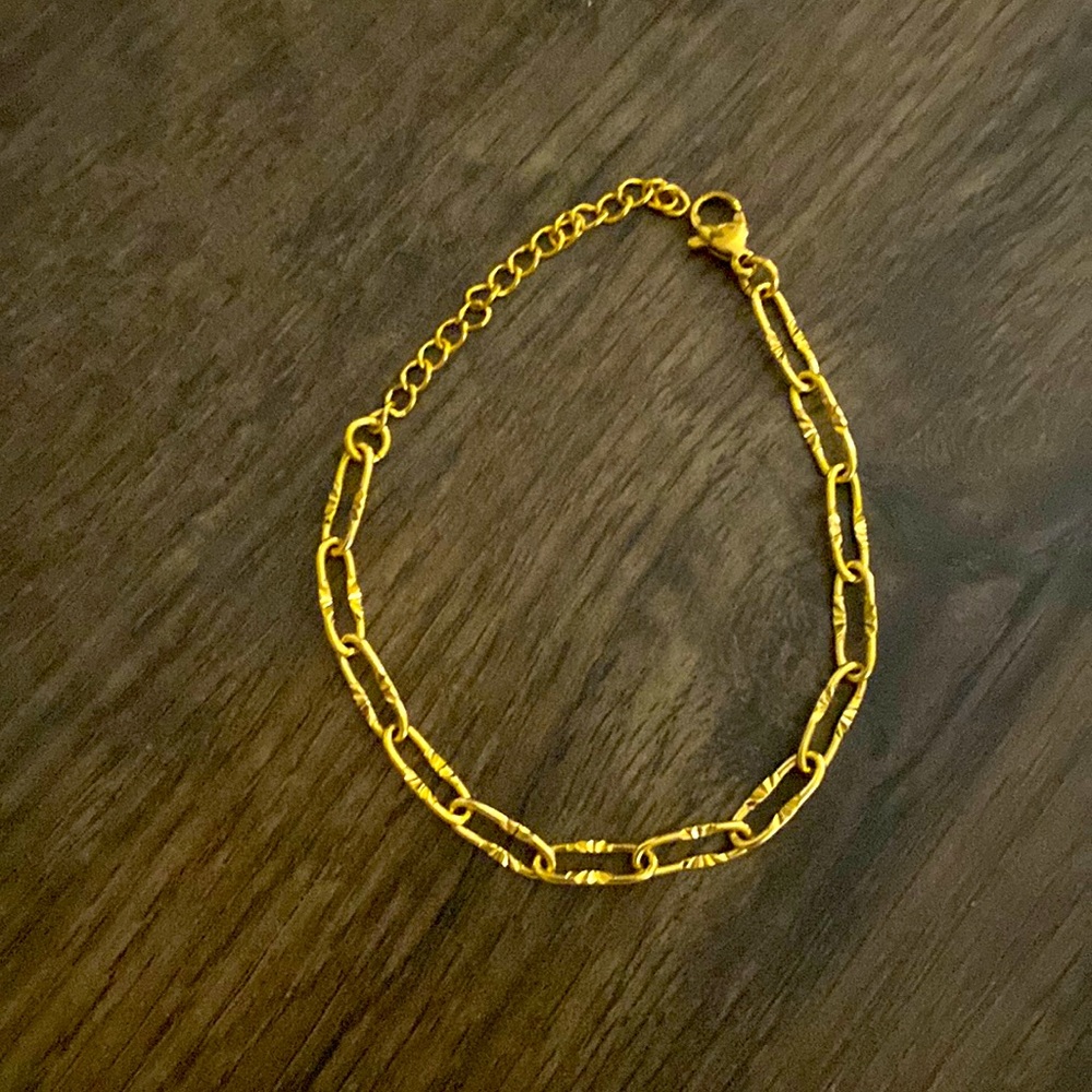New! Slide Jewelry gold chain bracelet